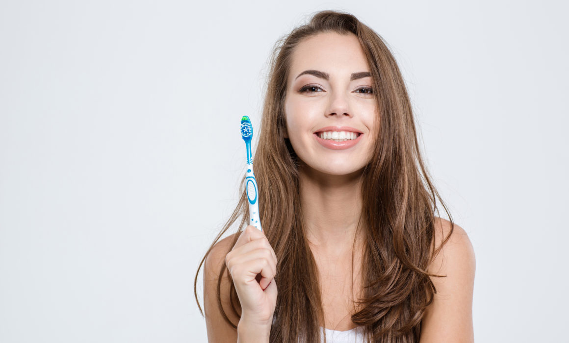 Blanqueamiento dientes mas blancos clinica dental monforte